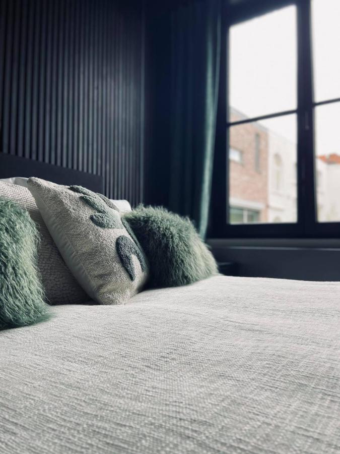 Nocturne Apartment Брюж Екстериор снимка
